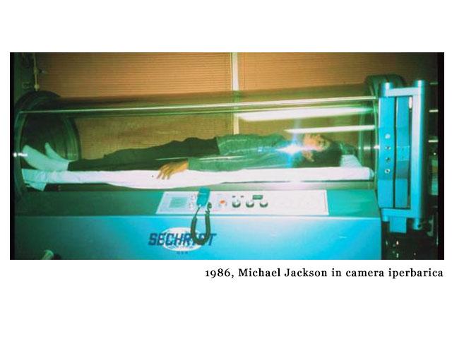 storytelling Michael Jackson dorme in camera iperbarica